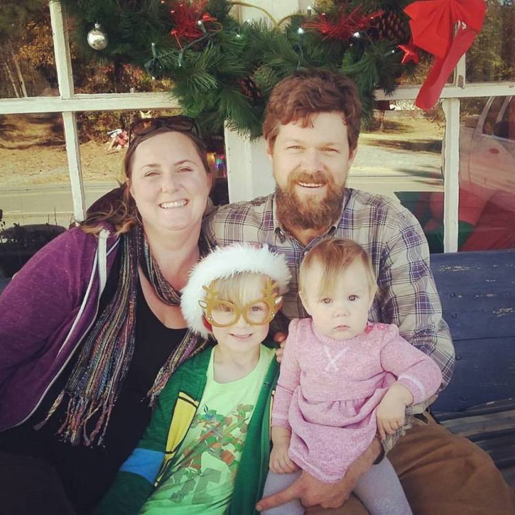 Bynum Front Porch Christmas Tree 11.26.16